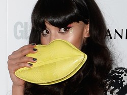 Kritik Elon Musk Beli Twitter, Aktris Jameela Jamil Hapus Akunnya