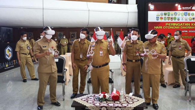 Kementerian Dalam Negeri memudahkan pemerintah daerah jika ingin berkonsultasi dengan pemerintah pusat demi mencegah potensi korupsi.