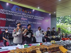 Bongkar 4 Kasus Peredaran Narkoba, Polri Sita 121 Kg Ganja-238 Sabu Kg