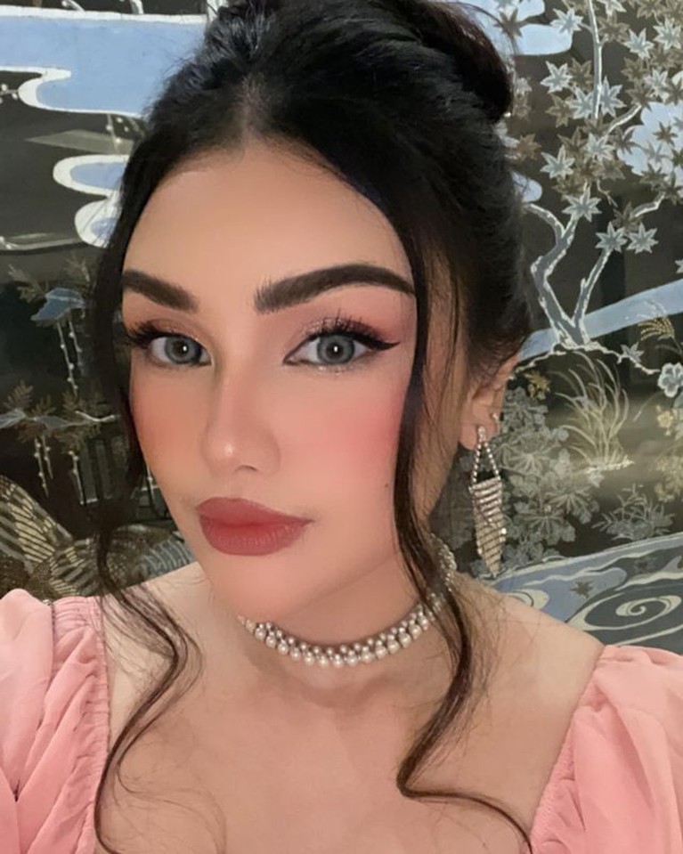 Nourah Sheivirah Nourah Sheivirah