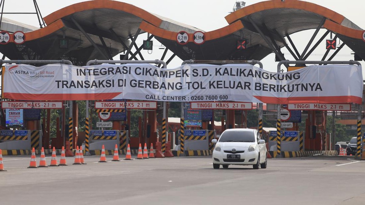 FOTO: Transaksi di GT Palimanan Ditiadakan Antisipasi Lonjakan Pemudik