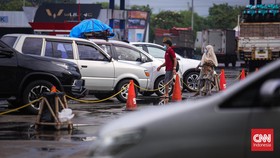H-2 Lebaran, Rest Area KM 57 Tol Japek Kian Dipadati Pemudik