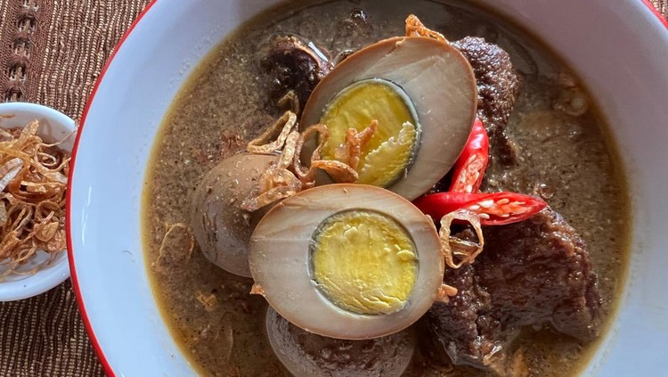 Resep Semur Daging dan Telur Betawi