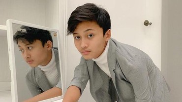 img-title Unggahan Instagram Rizwan Anak Sule Bikin Syok Putri Delina, Apa Isinya?