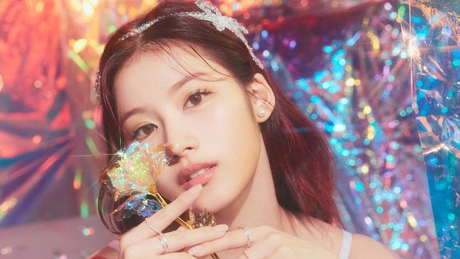 Sana TWICE positif Covid-19. Ia kini menjalani karantina di Jepang, sedangkan member lain sudah kembali ke Korea Selatan.