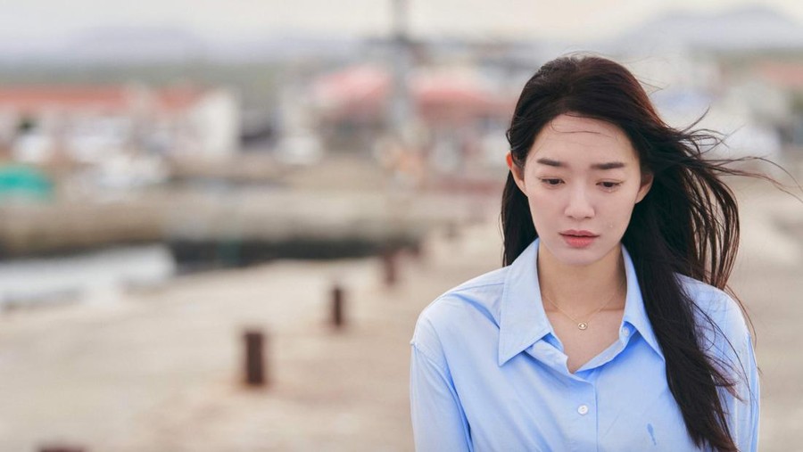 Shin Min Ah di Drama Korea Our Blues Shin Min Ah di Drama Korea Our Blues