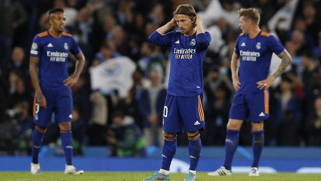 Real Madrid akan menghadapi Espanyol di Santiago Bernabeu, Sabtu (30/4) dengan peluang meraih gelar La Liga di akhir pertandingan.