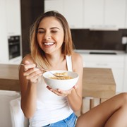 Ini Waktu dan Cara Sarapan Ideal di Pagi Hari Menurut Ahli Gizi, Sudah Dilakukan Beauties?