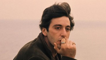 Punya Kekayaan Rp1,7 T, Al Pacino 82 Tahun Pacari Wanita Belia Usia 20-an