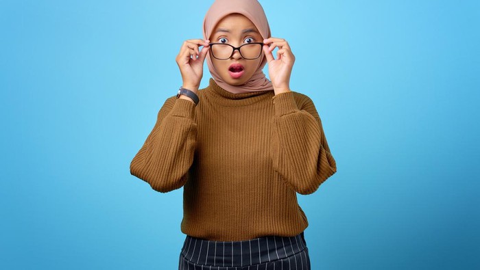 5 Rekomendasi Bahan Pasmina Anti Gerah, Nyaman Dipakai Saat Silaturahmi Lebaran ke Rumah Pacar