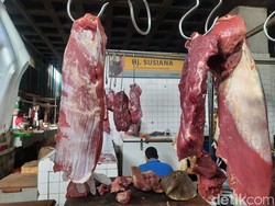 Cek Sembako Jatim 30 September 2022: Harga Daging Turun-Cabai Rawit Naik