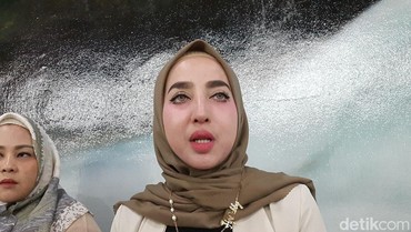 Curhatan Istri Mendiang Haji Lulung Sering Dijodohkan & Digoda Pria Lain