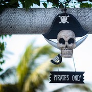 6 Fakta Kepribadian Johnny Depp, Gemini yang Ternyata Legowo Banget