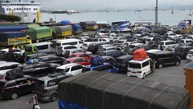 Wakapolri Tuding Pemudik Setop Sembarangan Penyebab Kemacetan di Tol