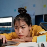 4 Sisi Kepribadian Introvert yang Bisa Diperbaiki Supaya Jadi Lebih Baik Lagi, Apa Saja?