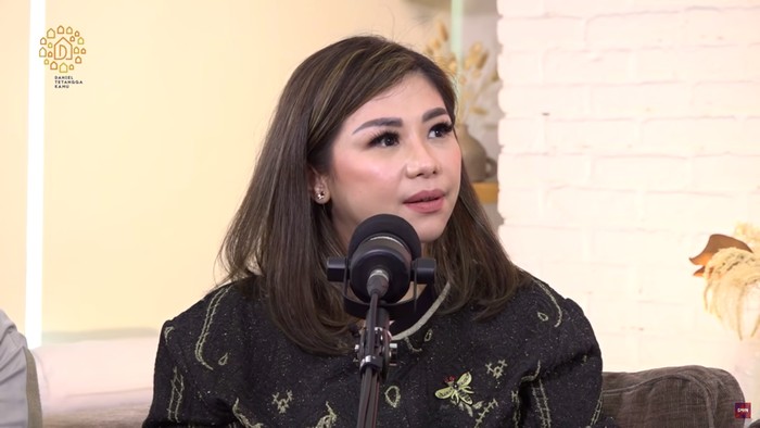 Kisah Chaca Sitohang Pindah Agama
