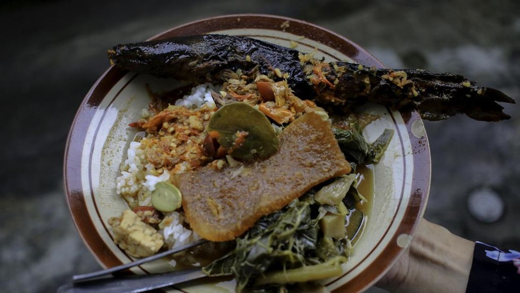 Ini 7 Kuliner Legendaris di Jogja, Ada yang Bertahan Sejak 1950