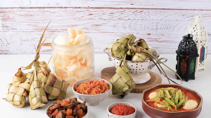 Selain Nasi, Ini 5 Olahan Beras yang Cuma Bisa Kamu Jumpai Saat Lebaran!