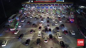 img-title Selama One Way Arus Mudik dan Balik, Melintas 5-9 Ribu Mobil per Jam