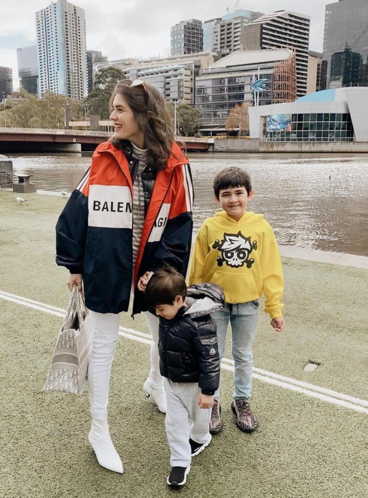 Pemain film Ayat-Ayat Cinta Carissa Putri bersama dengan suami dan kedua putranya sudah dua tahun menjalani ibadah puasa di Melbourne, Australia, lho Bunda.