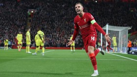 Henderson Dapat Tawaran Gila dari Saudi Meski Mulai Jadi Cadangan