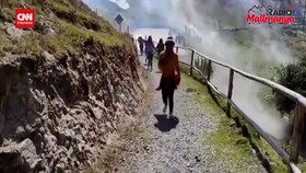 VIDEO: Polisi Peru Usir Masyarakat Adat yang Protes Penambangan