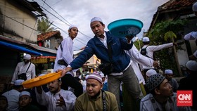 FOTO: Tradisi Buka Puasa Bersama di Kampung Arab Pekojan Jakarta Utara