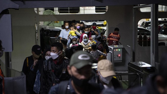 Basarnas Lampung dalam operasi siaga SAR khusus Lebaran 1444 H telah memetakan 12 titik rawan bencana jalur mudik di wilayah Provinsi Lampung.
