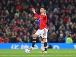 MU Terlalu Bergantung pada Ronaldo, Akan Fokus Buru Penyerang Anyar