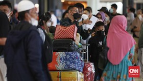 7 Penerbangan Dialihkan Imbas Kebakaran TPA Dekat Bandara Soetta