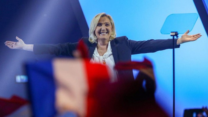 Tuai Kontroversi Karena Larang Penggunaan Hijab, Ini Deretan Fakta Marine Le Pen yang Kalah Dalam Pilpres Prancis