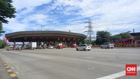 23 Ribu Kendaraan Menuju Merak, Gerbang Tol Cikupa Kini Lengang