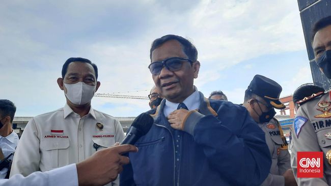 DPR Jawab Kritik Mahfud MD soal Sikap Diam di Kasus Sambo