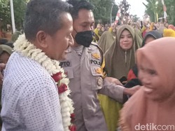 Video: Detik-detik Crazy Rich Grobogan Mudik Disambut Ribuan Warga