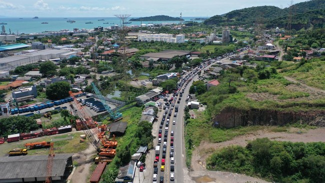 Sejumlah pemudik pilih pulang dari kampung halaman setelah tanggal 9 Mei demi menghindari kemacetan di pelabuhan.