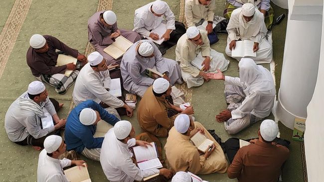 Bacaan Lengkap Doa Awal Ramadan dari Rasulullah saw Beserta Artinya