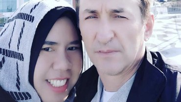 img-title Alasan Rohimah Cerai, Suami Turki Ogah Nafkahi 4 Anak Kiwil