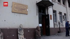VIDEO: Museum Sejarah Mariupol Ukraina Pulihkan Koleksi