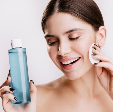 img-title BeauPicks: 5 Skincare Praktis Ini Wajib Dimiliki Kaum Mager yang Pengin Glowing, Intip Produknya!