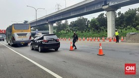 Polisi Terapkan Contraflow Tol Japek KM 47-70 Arah Cikampek
