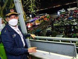 Menko PMK Minta Pemudik di Merak Sabar: Semuanya Pasti Diangkut Kapal