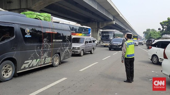 Jasa Marga bersama dengan mitra pengelola di ruas jalan tol bakal melakukan sistem rekayasa buka/tutup rest area pada saat arus balik mudik Lebaran 2022.