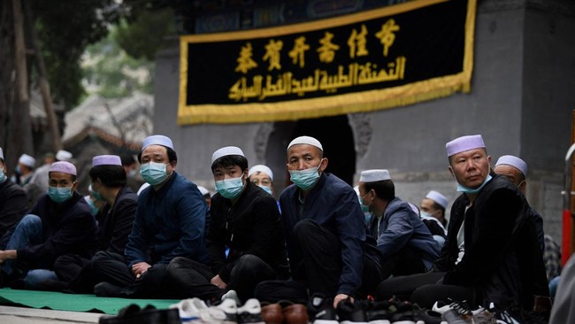 WNI yang tinggal di China mengungkapkan cara mereka merayakan hari Lebaran saat jauh dari keluarga di tengah amukan Covid-19.