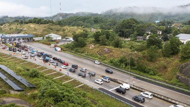 Polisi mencurigai kendaraan yang dipakai pengguna motor masuk tol Lampung merupakan curian, namun belum ada bukti laporan kehilangan atau kecurian.