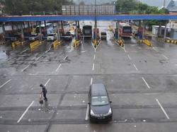 H+4 Lebaran, Kendaraan di Merak ke Tol Tangerang Ramai Lancar