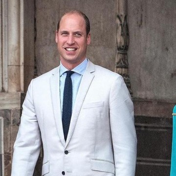 Contek Gaya Kate Middleton Memakai Tunik Biar Tetap Anggun Saat Halal Bihalal