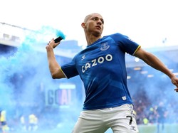 Richarlison Terancam Sanksi gegara Selebrasi Gol dengan Flare