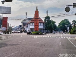 KDM Mau Hapus Pajak Kendaraan, Diganti dengan Jalan Berbayar