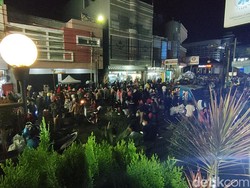 Malam Takbiran, Pengkolan Garut Diserbu Lautan Manusia