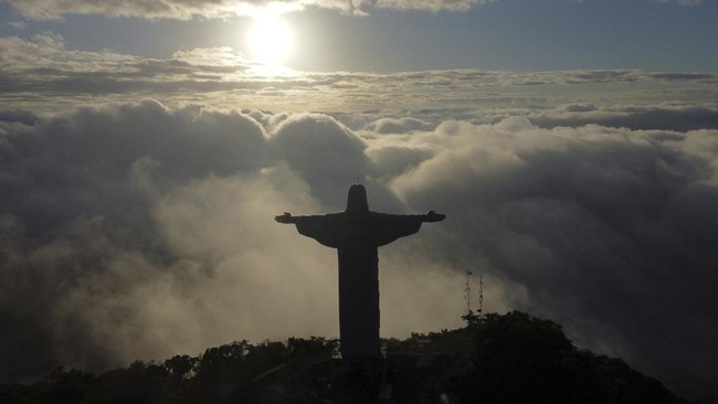 FOTO: Kemegahan Patung Kristus Baru Tertinggi di Brasil